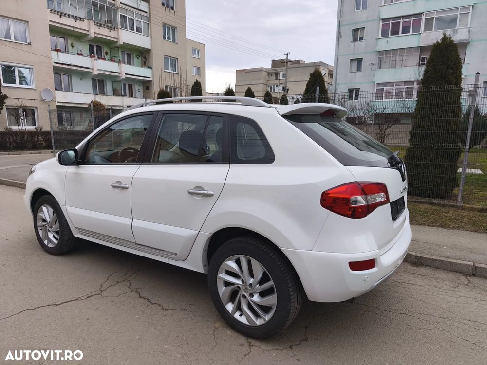 Renault Koleos dCi 150 FAP 4x4 Bose Edition - 12