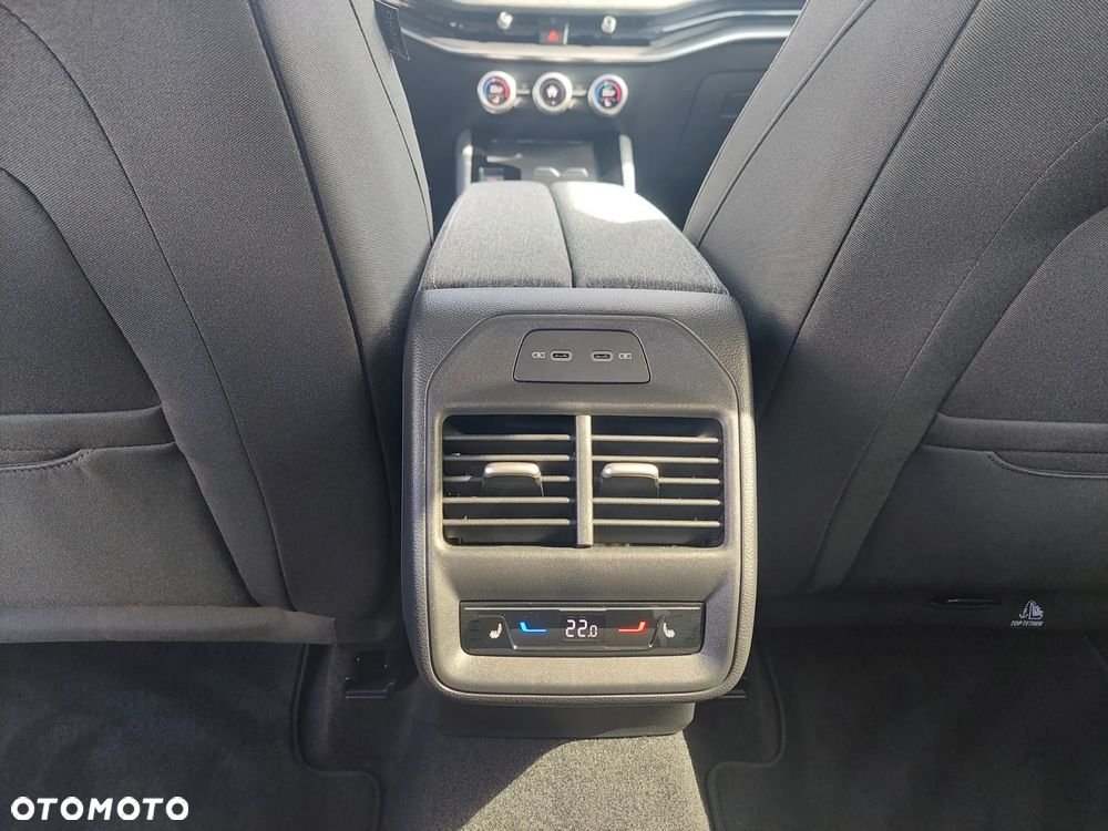 Skoda Superb 2.0 TSI 4x4 Selection DSG - 31