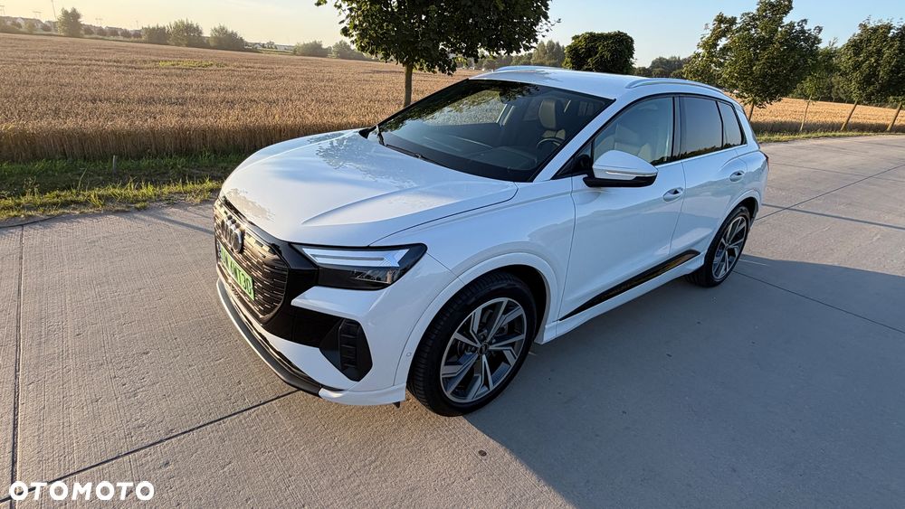 Audi Q4 e-tron - 6