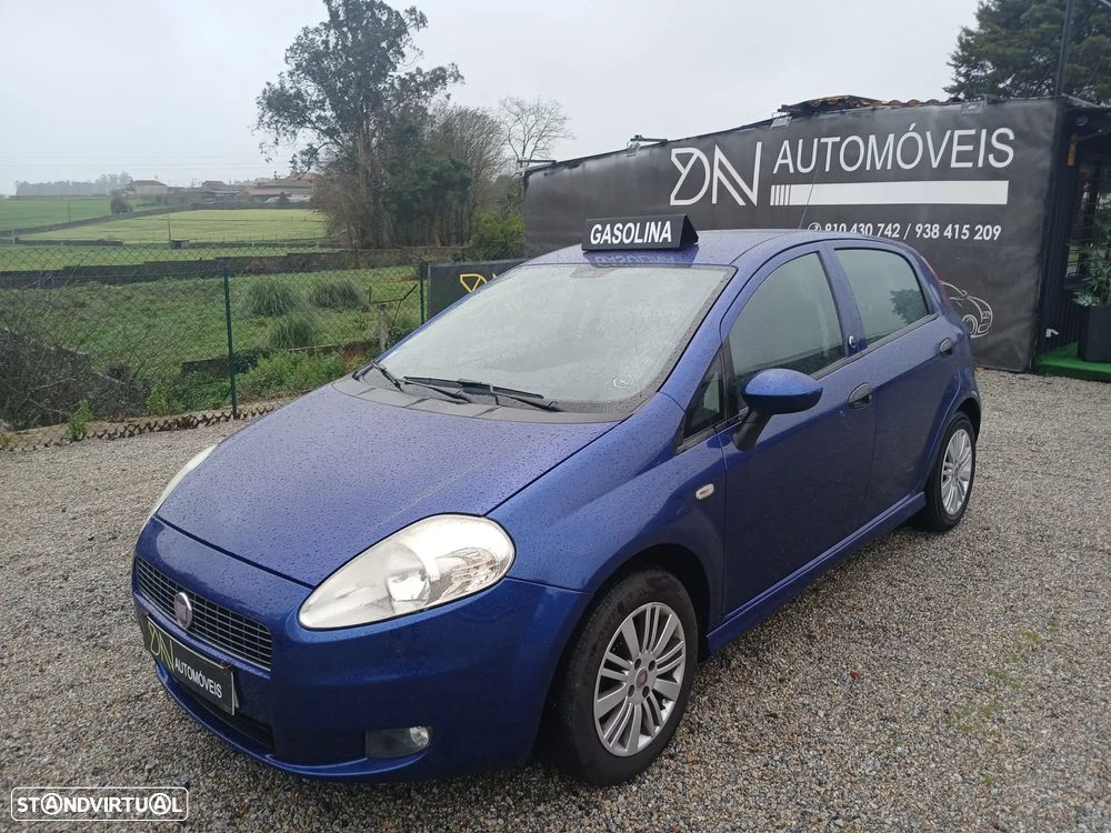 fiat grande-punto ver-1-2-freestyle-360 - 1