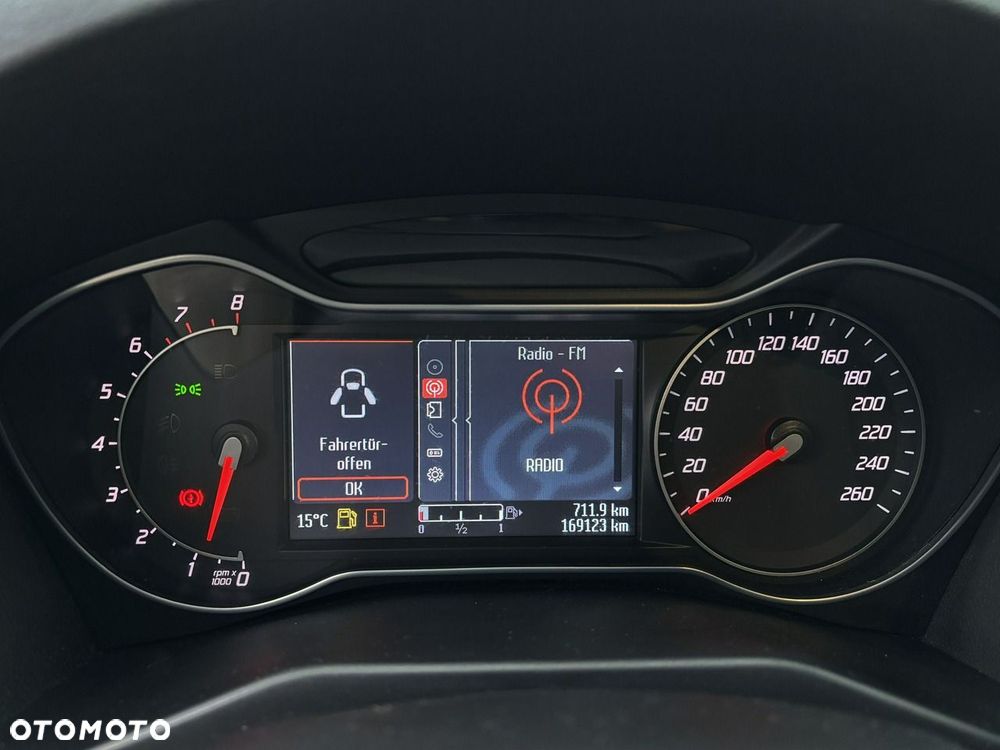 Ford Mondeo - 18