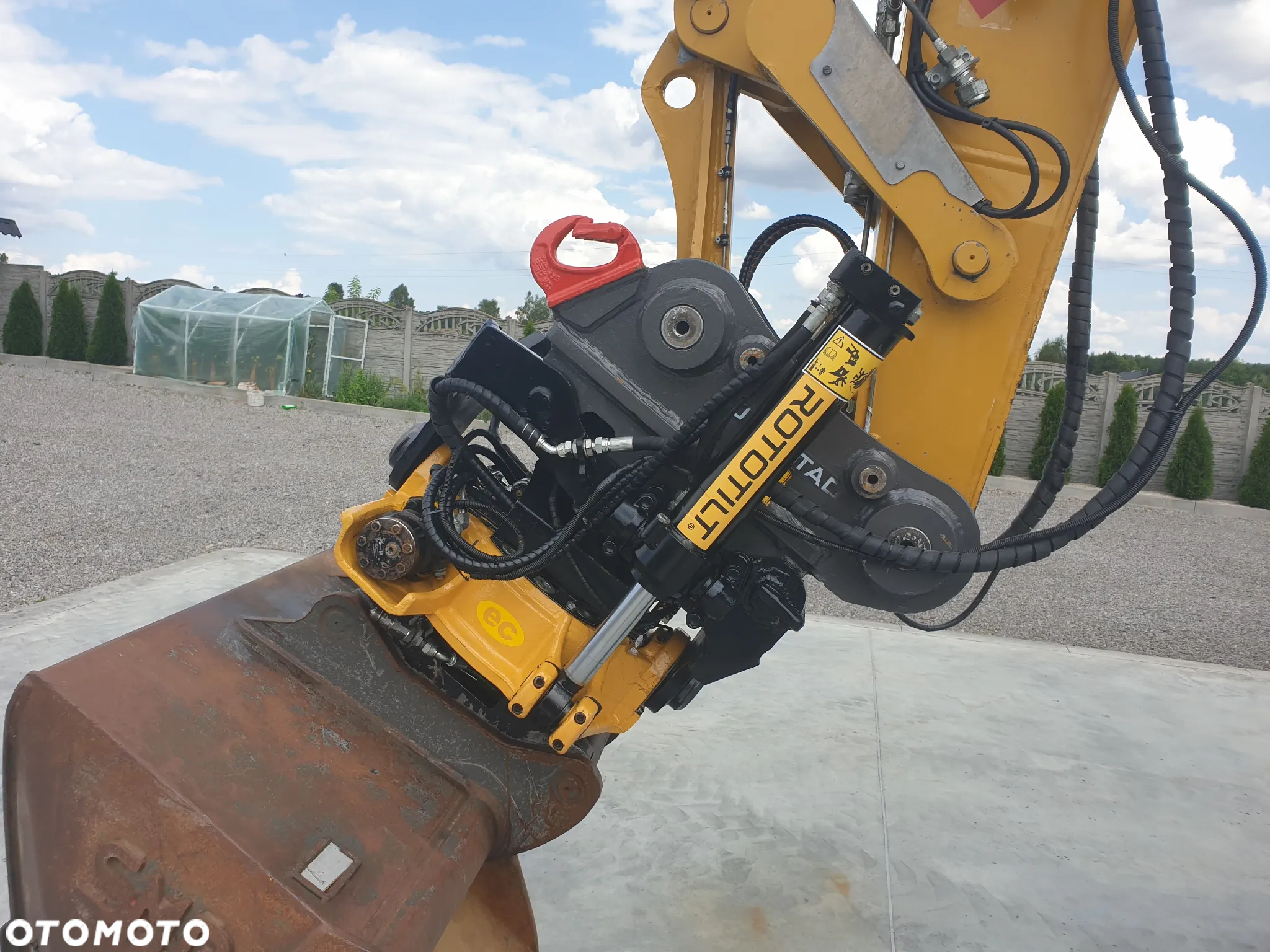 Caterpillar M 318 F ROTOTILT SPROWADZONY ŁADNY STAN - 31