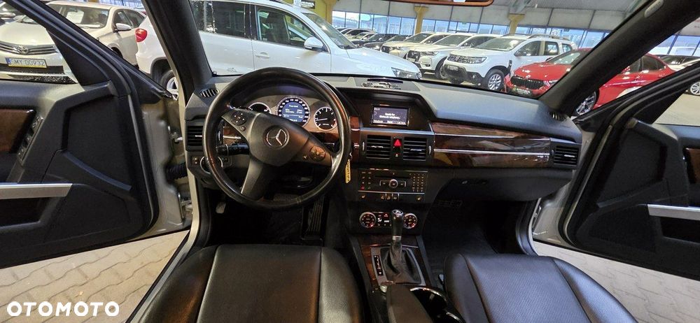 Mercedes-Benz GLK - 13