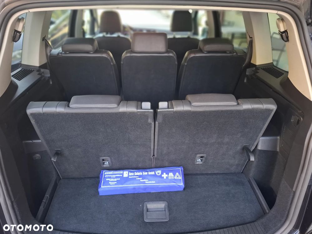 Volkswagen Touran 2.0 TDI SCR DSG Comfortline - 10