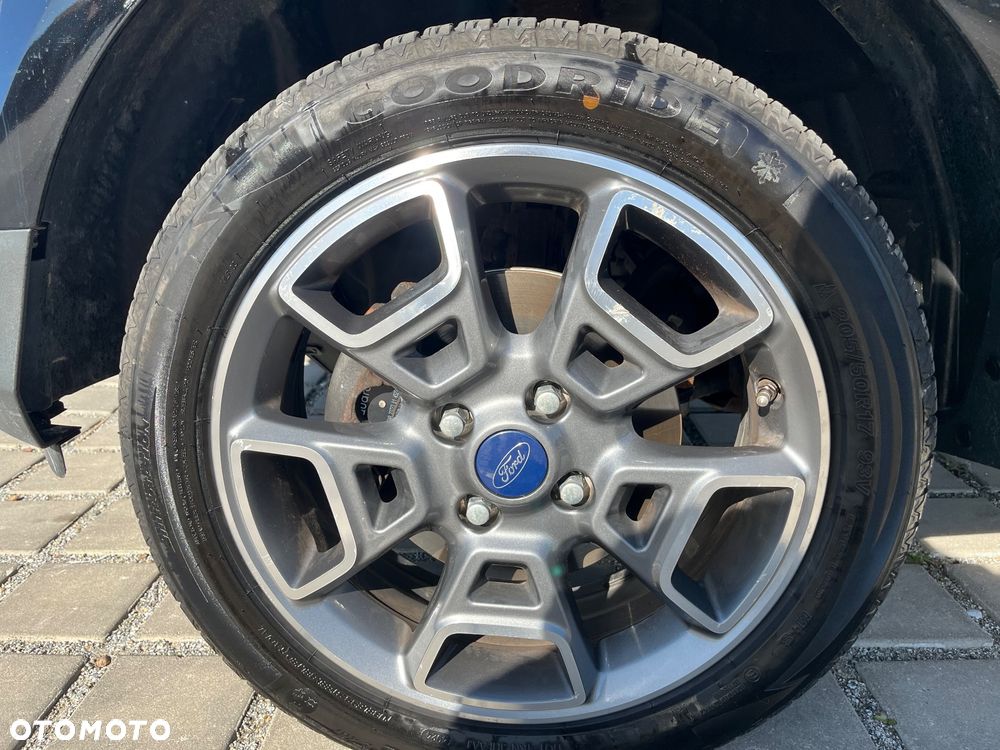 Ford EcoSport - 31