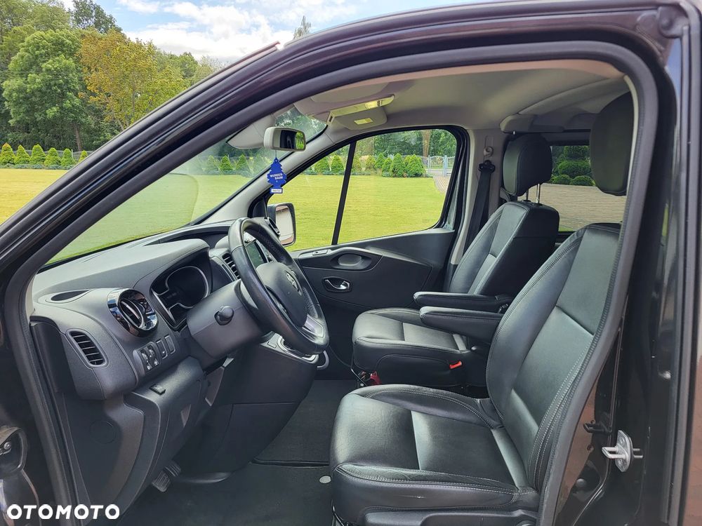 Renault Trafic Grand 2.0 dCi EDC - 4