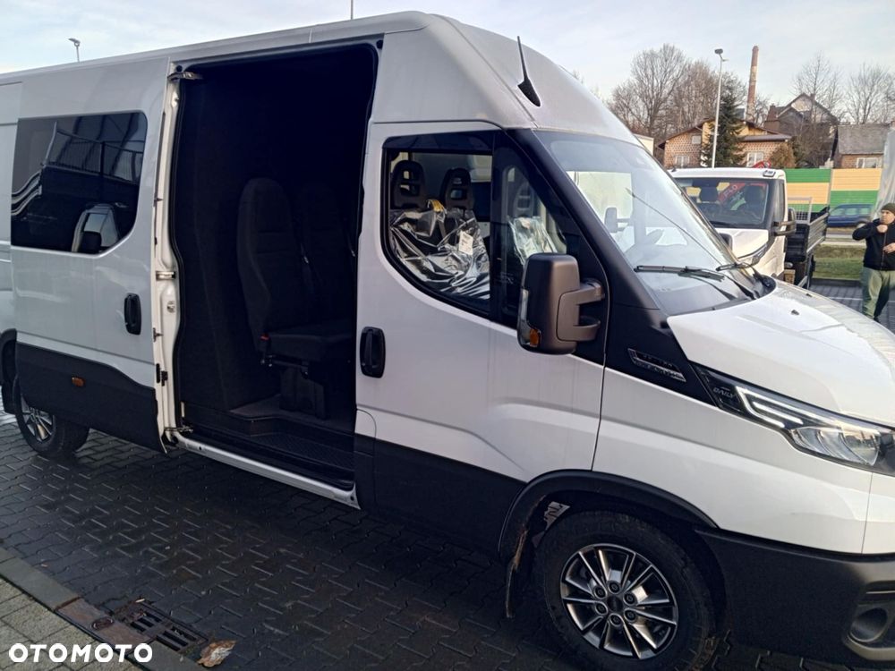 Iveco Daily 35S18HA8V - 3