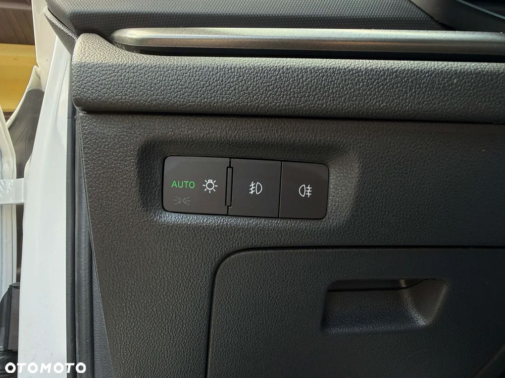 Skoda Octavia 2.0 TDI Ambition - 16