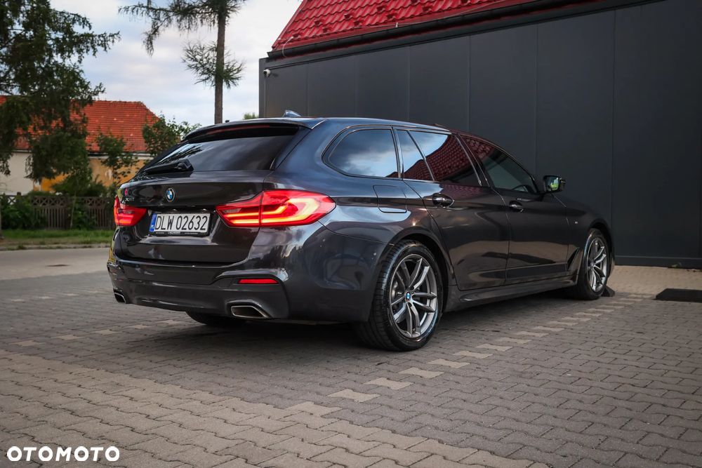 BMW Seria 5 520d xDrive M Sport sport - 15