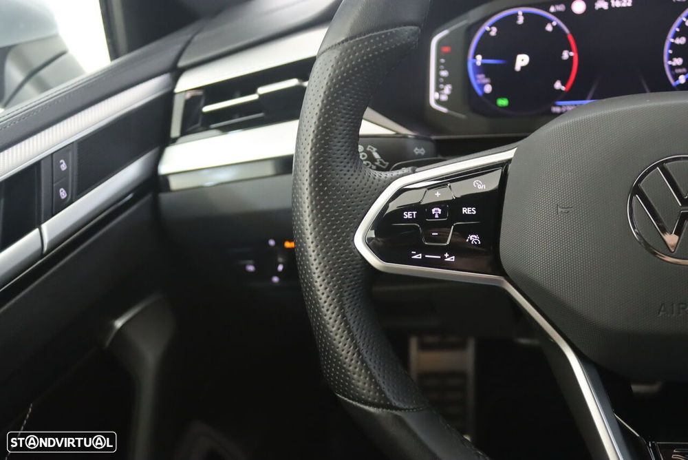 VW Arteon Shooting Brake 2.0 TDI R-Line DSG - 14