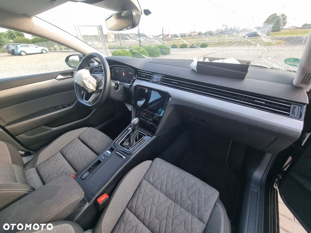 Volkswagen Passat Variant 2.0 TDI SCR DSG Business - 13