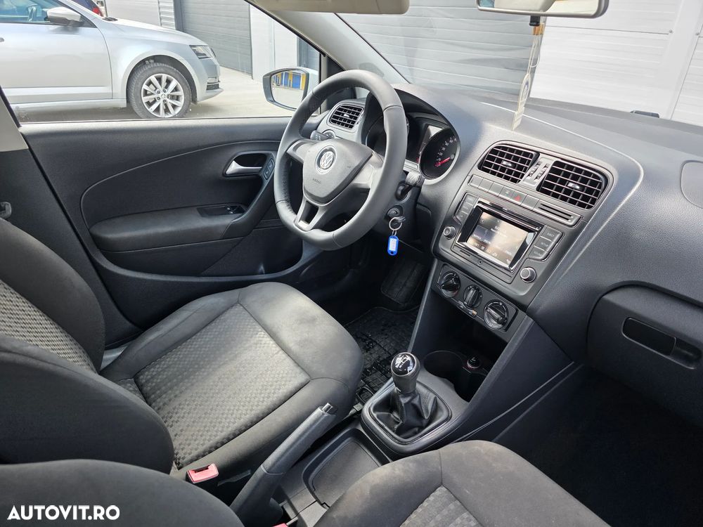 Volkswagen Polo - 9