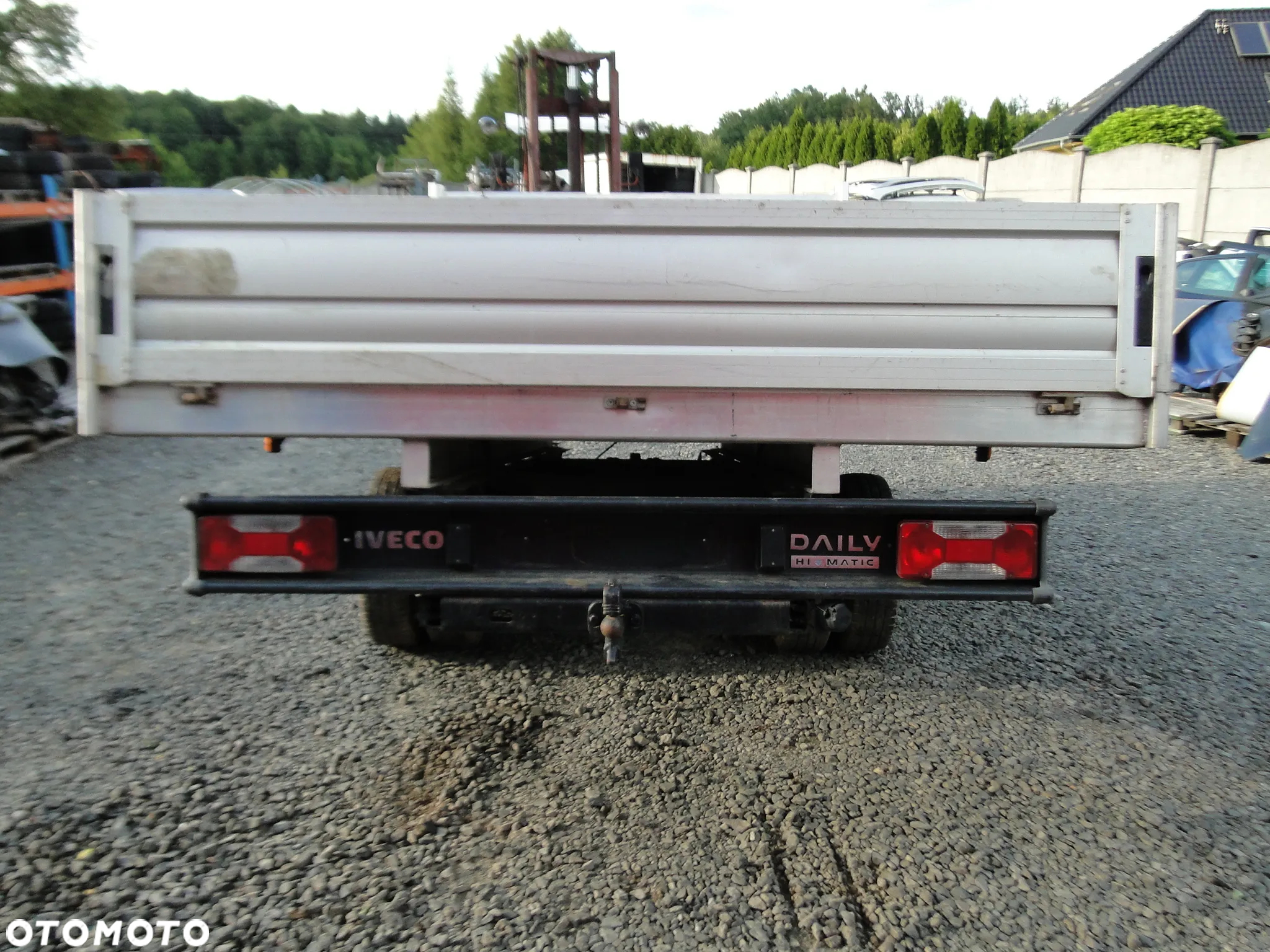 IVECO DAILY III PAKA SKRZYNIA ŁADUNKOWA ALUMINIOWA 3.7x2.27 00-06r - 4