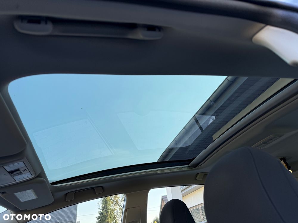Toyota Verso 1.8 Premium EU5 MS - 25