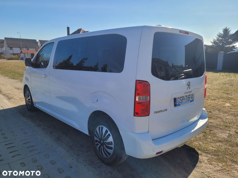 Peugeot Expert - 8