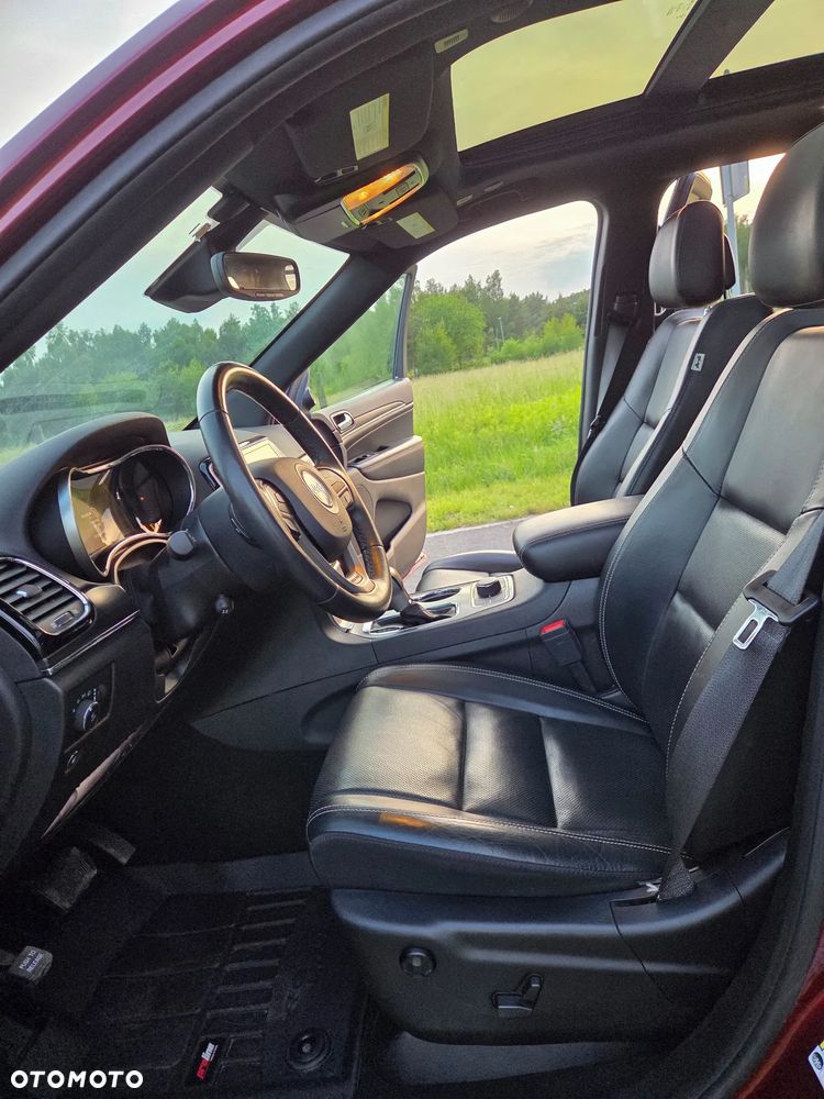 Jeep Grand Cherokee - 9