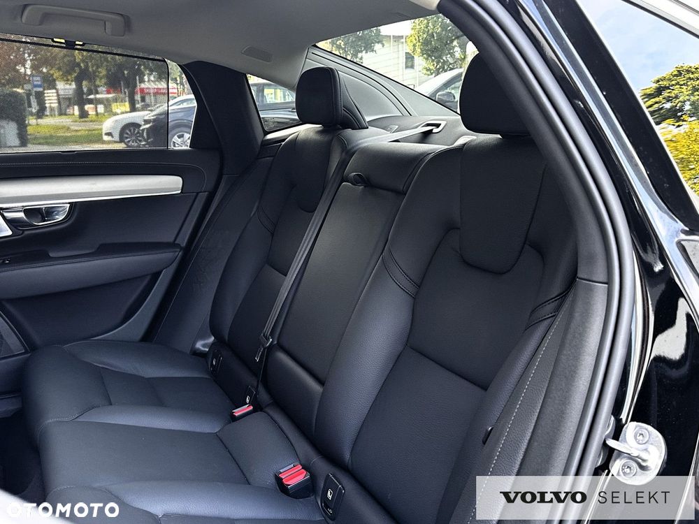 Volvo S90 - 13