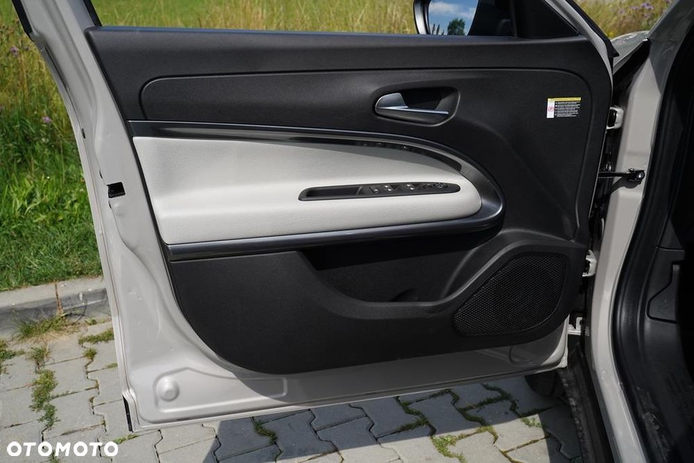 Fiat 600 1.2 Turbo Hybrid La Prima eDCT - 11