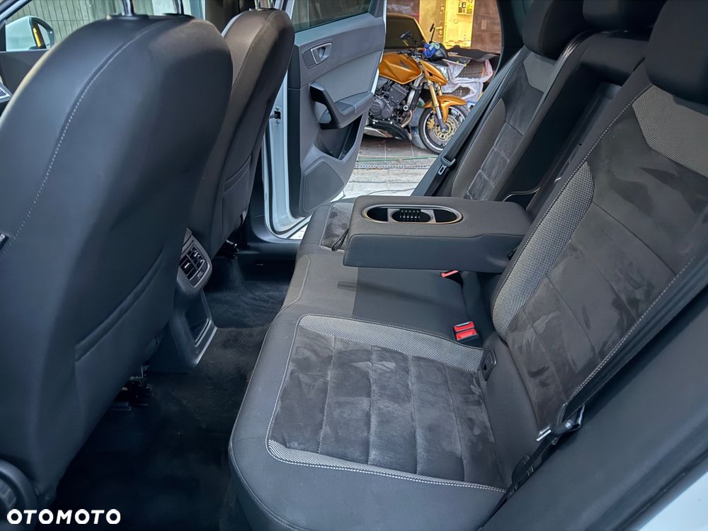 Seat Ateca 2.0 TDI 4Drive XCELLENCE - 17