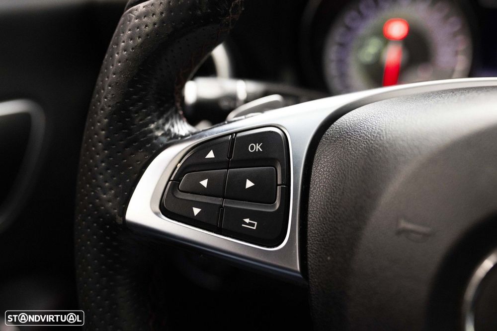 Mercedes-Benz CLA 200 d Shooting Brake AMG Line Aut. - 27