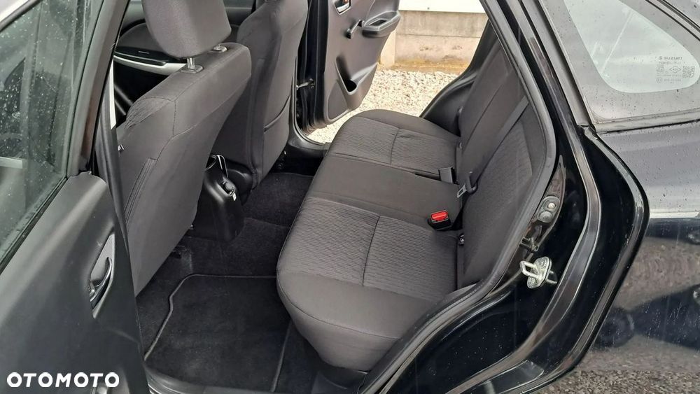 Suzuki Baleno 1.2 Dualjet Basic - 30
