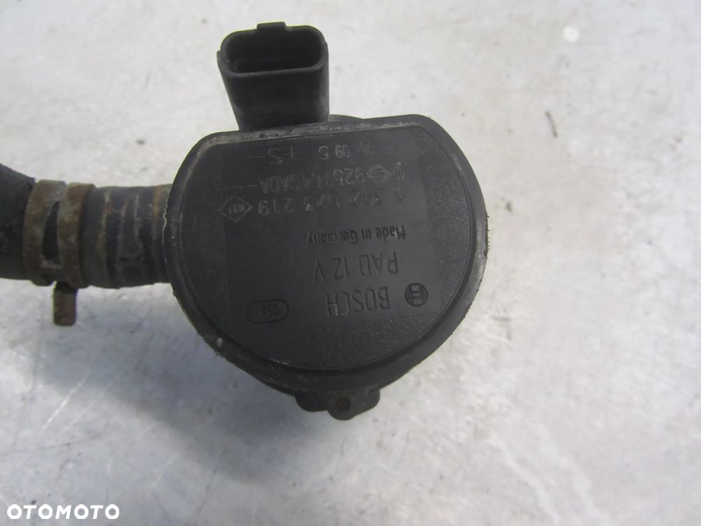 Pompka Obiegu Wody 0392023219 Renault Trafic III-Vivaro B 2014-1.6 - 2