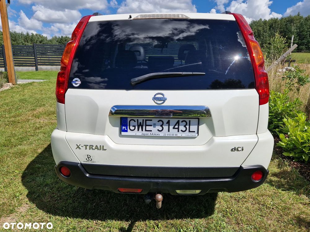 Nissan X-Trail 2.0 dCi LE - 3