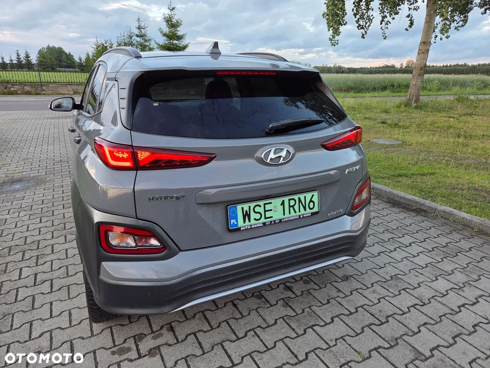 Hyundai Kona 64kWh Premium - 5