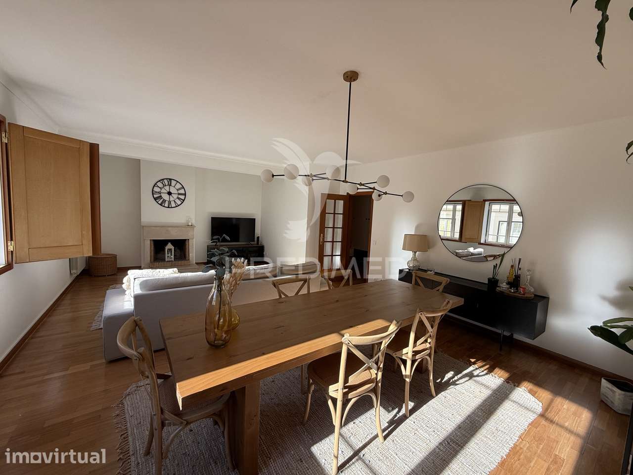 APARTAMENT0 T4 no Centro de Torres Novas | 2 Garagens - Grande imagem: 2/38