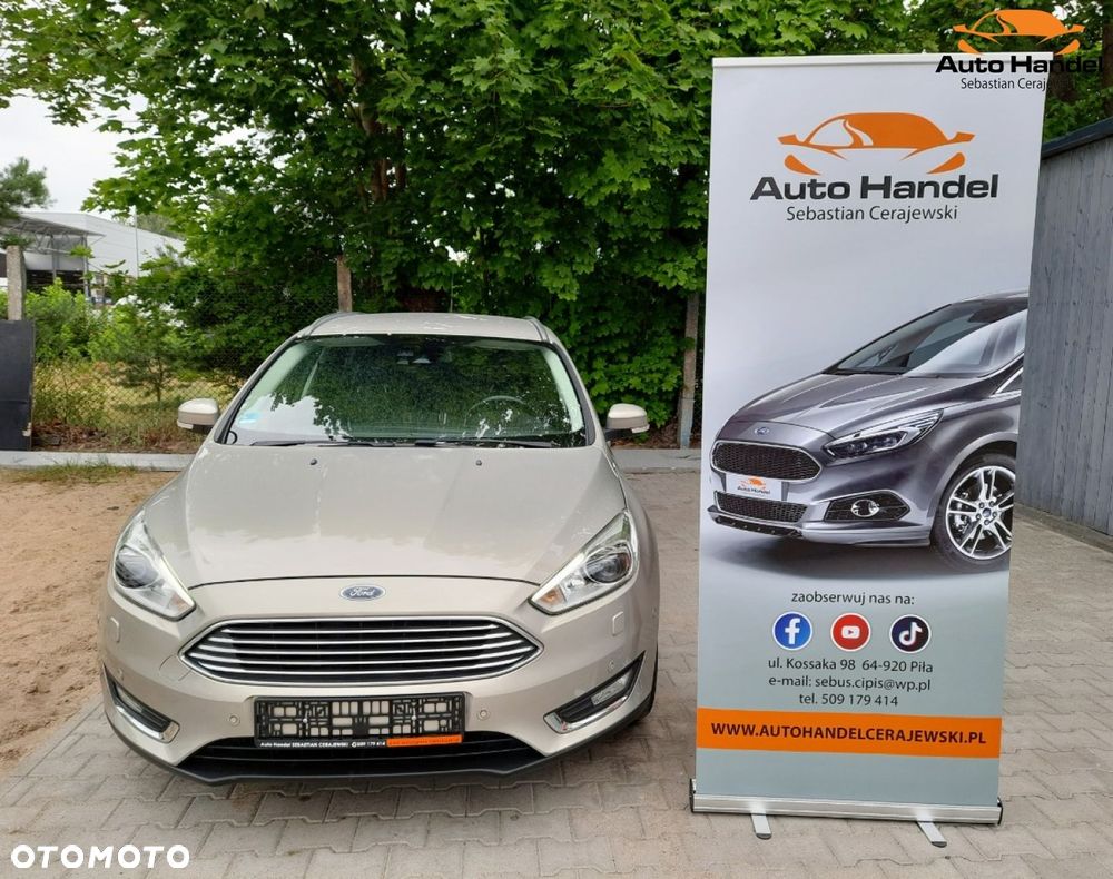 Ford Focus 1.5 EcoBoost STart-Stopp-System TITANIUM - 4