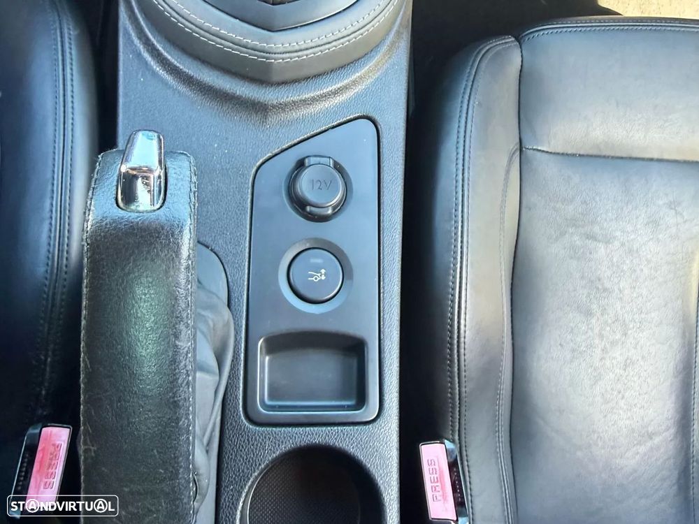 Peugeot RCZ 1.6 155 THP - 11