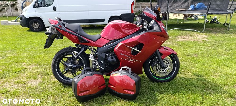 Triumph Sprint - 10