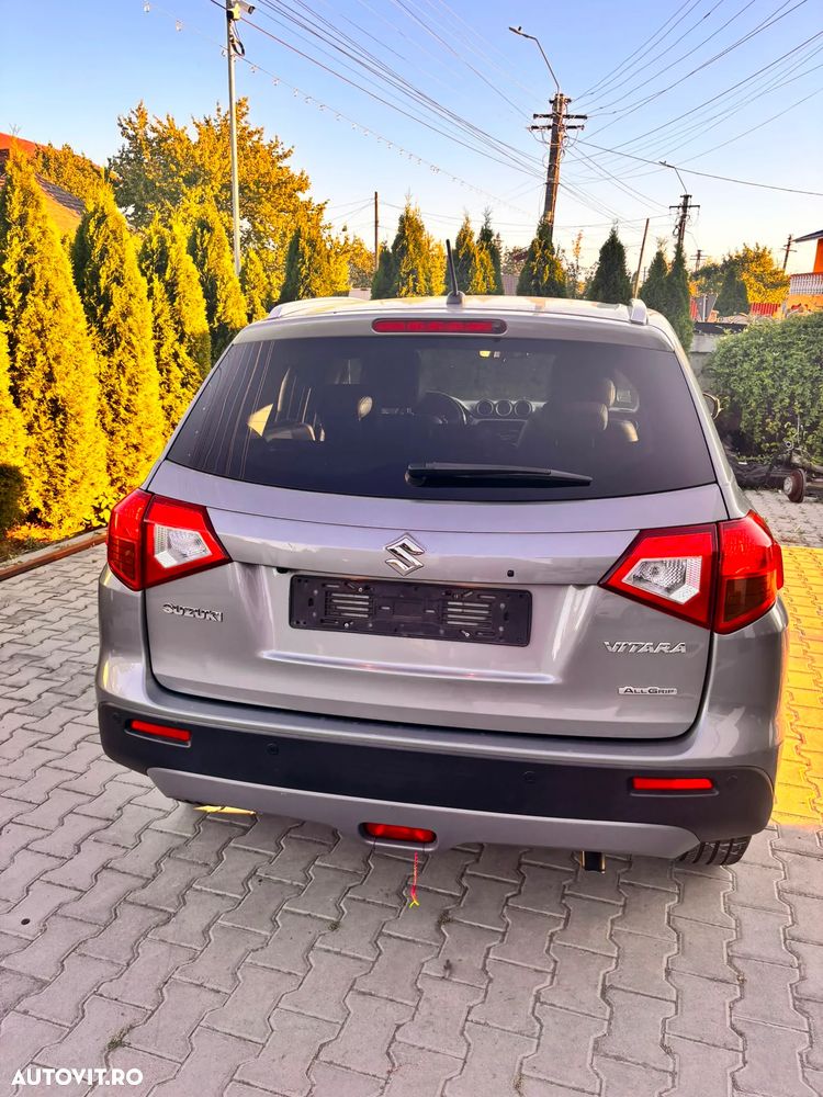Suzuki Vitara - 3