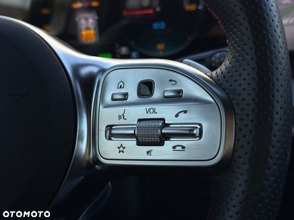 Mercedes-Benz EQA 250 66.5kWh AMG Line - 17
