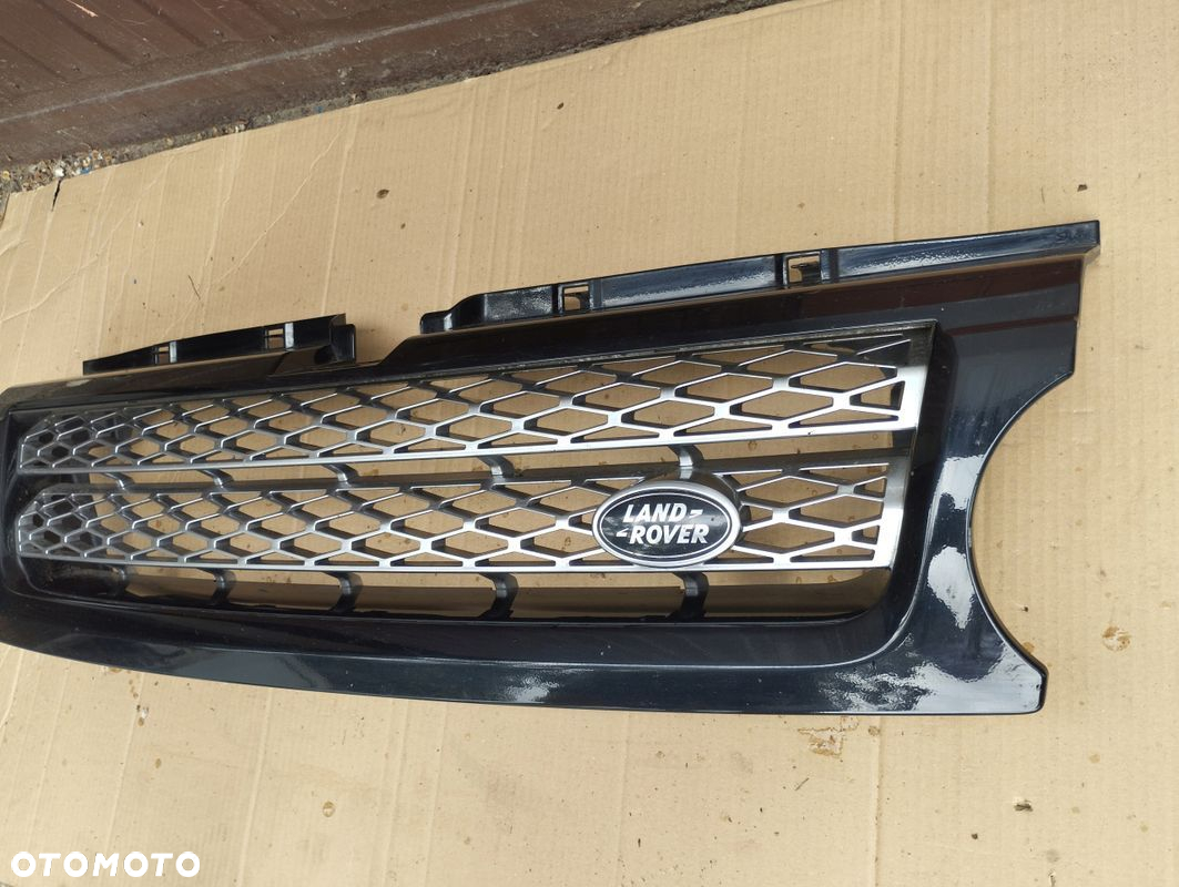 Grill Atrapa Range Rover Sport L320 AH32-8138-AW - 2
