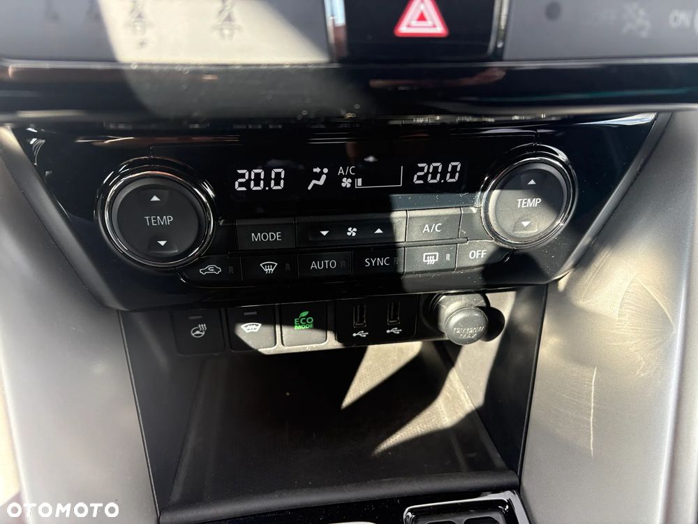 Mitsubishi Eclipse Cross 1.5 T GPF Intense - 10