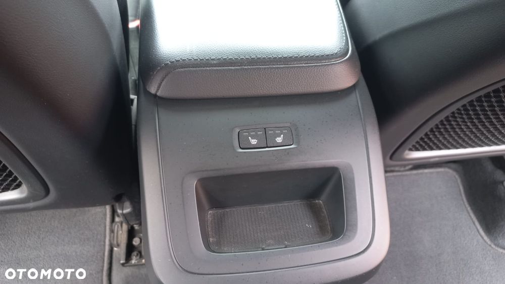 Volvo XC 60 B4 D Geartronic Momentum - 22