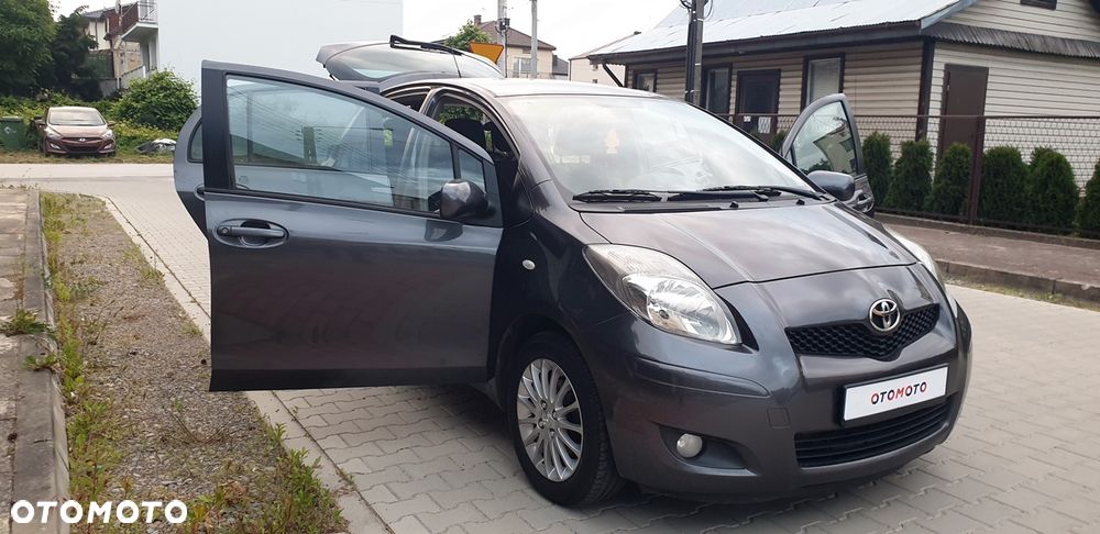 Toyota Yaris 1.33 VVT-i Sol - 9