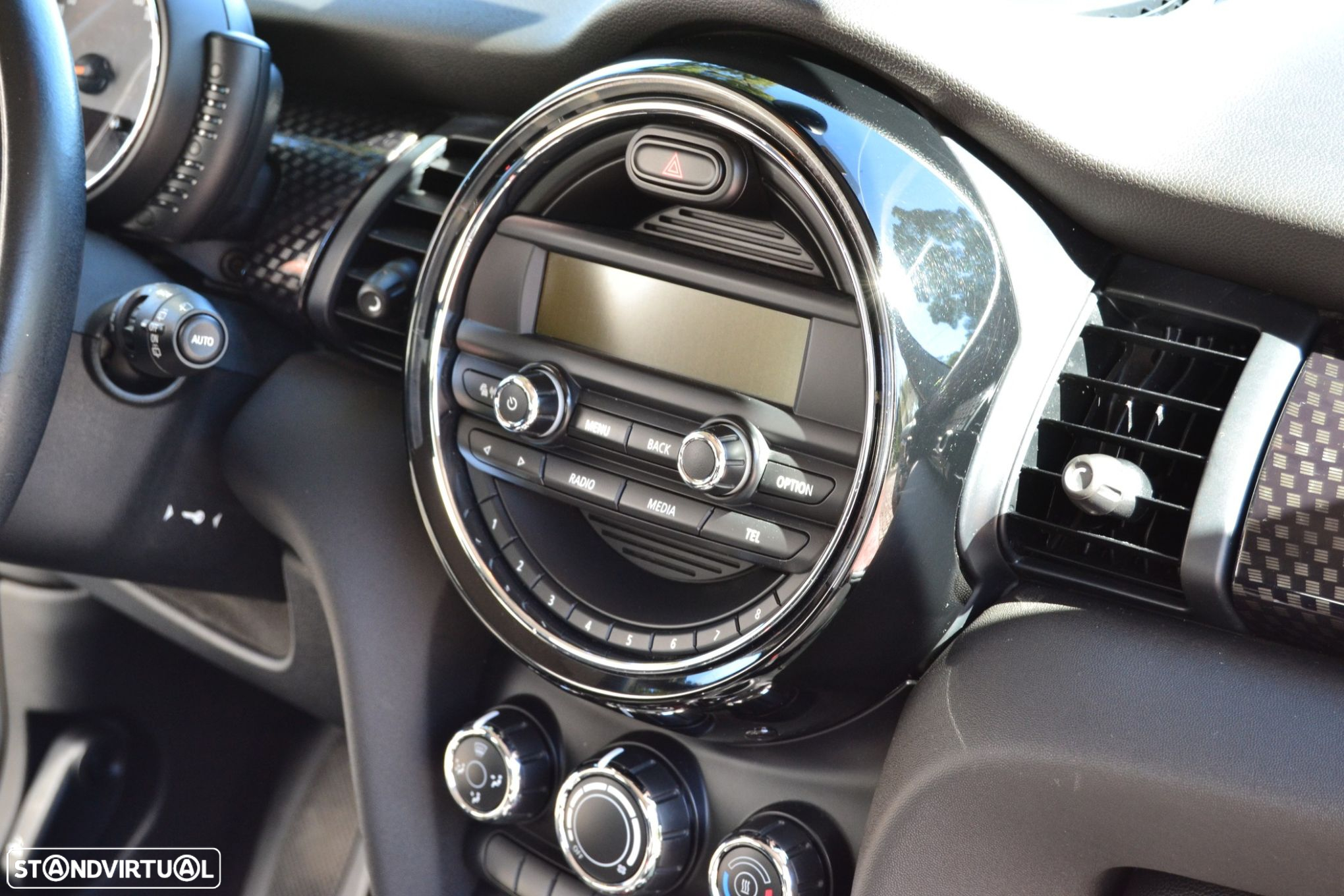 MINI 3 Portas Cooper SD - 16