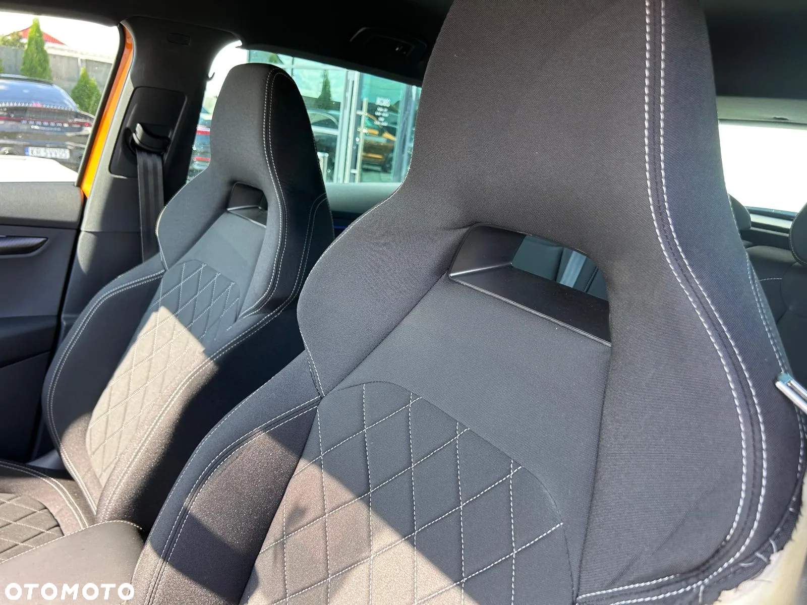 Skoda Karoq 1.5 TSI ACT Sportline DSG - 27