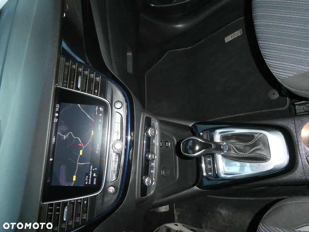 Opel Crossland X 1.2 T 120 Lat S&S - 15