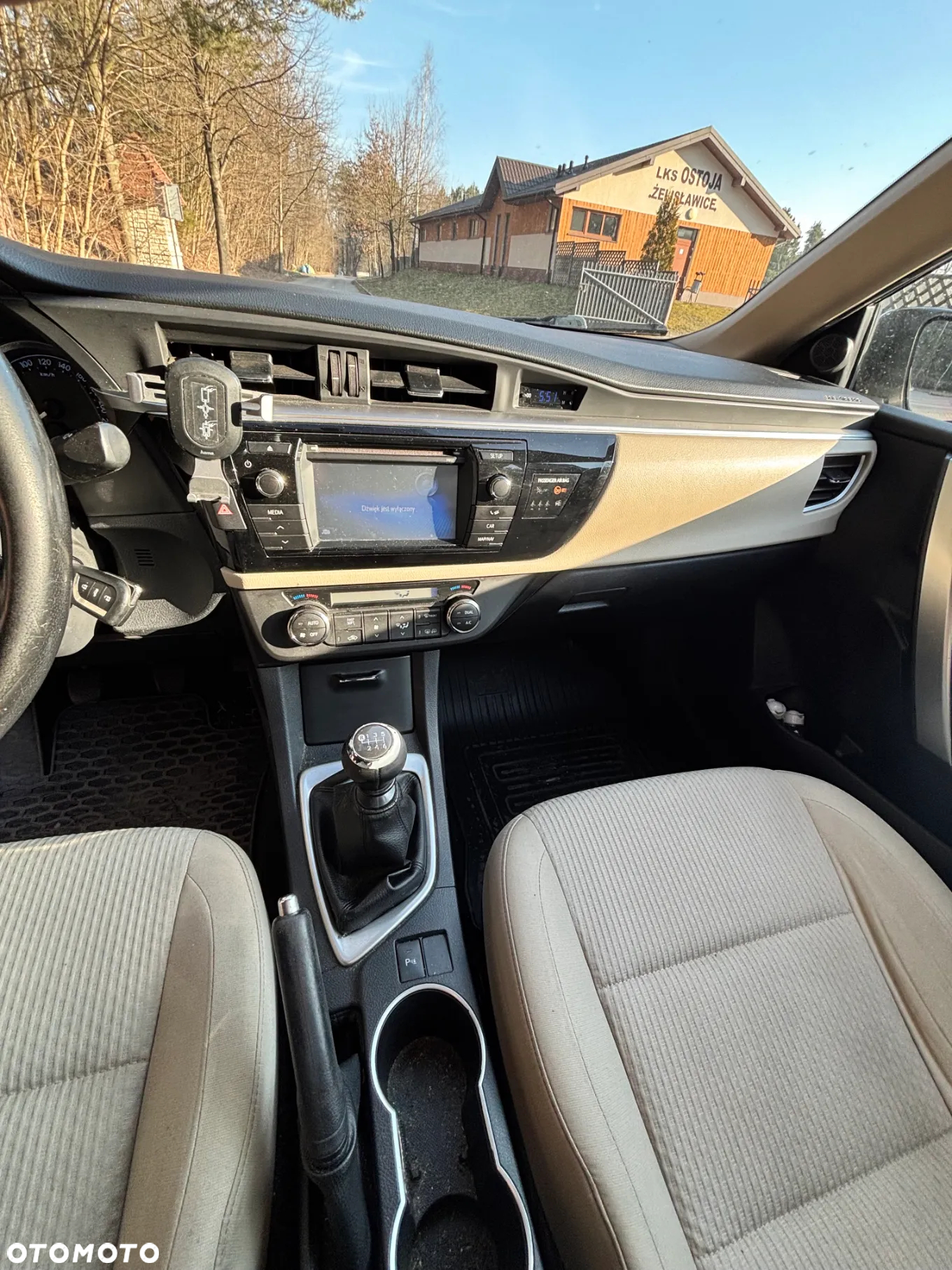 Toyota Corolla 1.6 Premium - 10