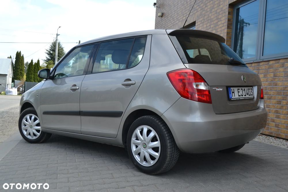 Skoda Fabia 1.4 16V Ambiente - 13