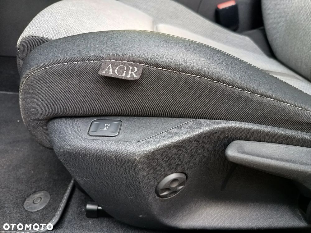 Opel Astra 1.5 D Automatik Elegance - 17