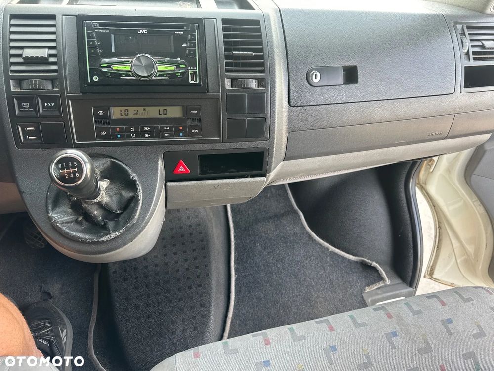 Volkswagen Transporter - 15