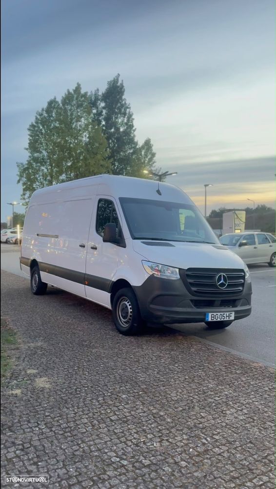 Mercedes-Benz Sprinter - 20
