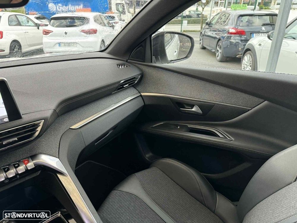 Peugeot 3008 1.5 BlueHDi GT Line EAT8 - 20
