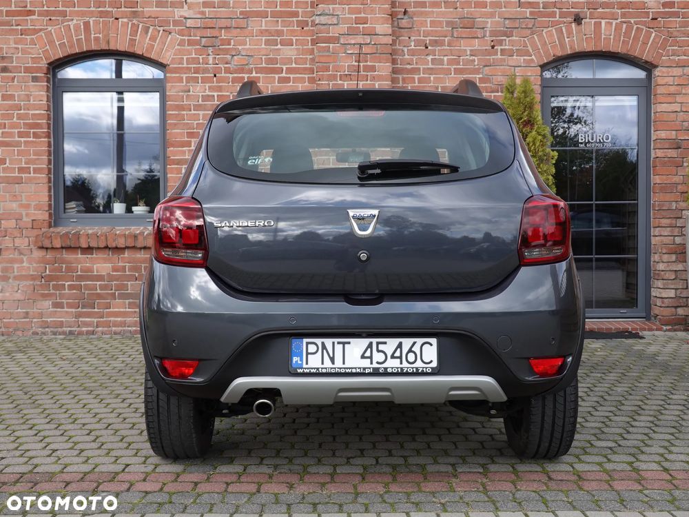 Dacia Sandero Stepway TCe 90 (S&S) Celebration - 8