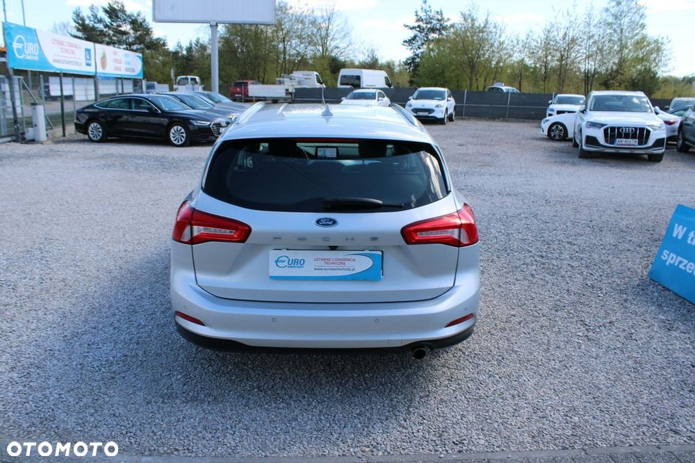 Ford Focus - 7