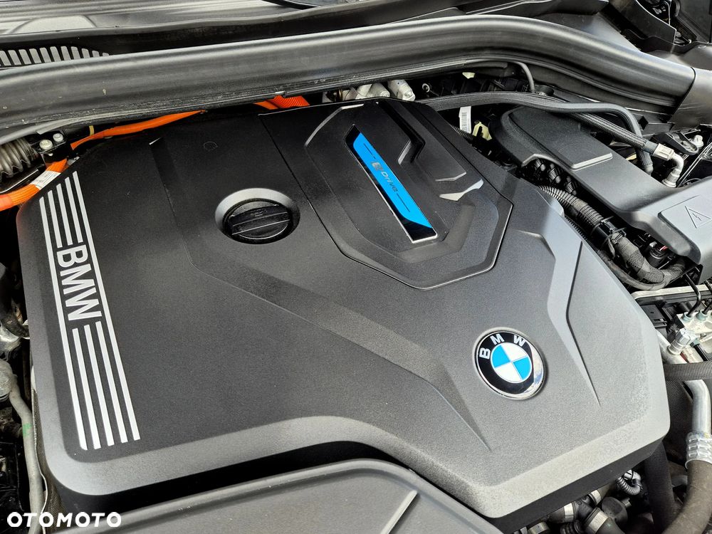BMW X3 xDrive30e PHEV - 24